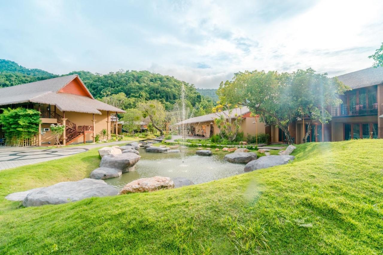 Recall Isaan Isan Concept At Khaoyai Sha Extra Plus Mu Si Exterior foto